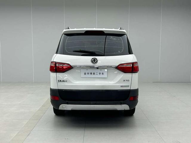 Dongfeng Fengon 370 2016 thumb 12