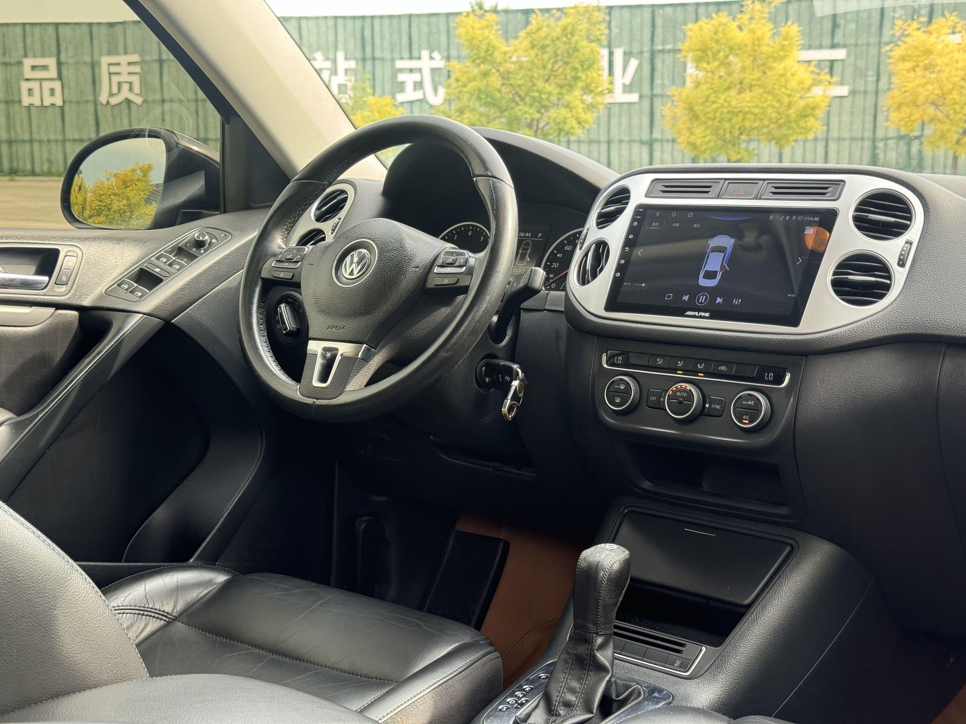 Volkswagen Tiguan 2015 thumb 9