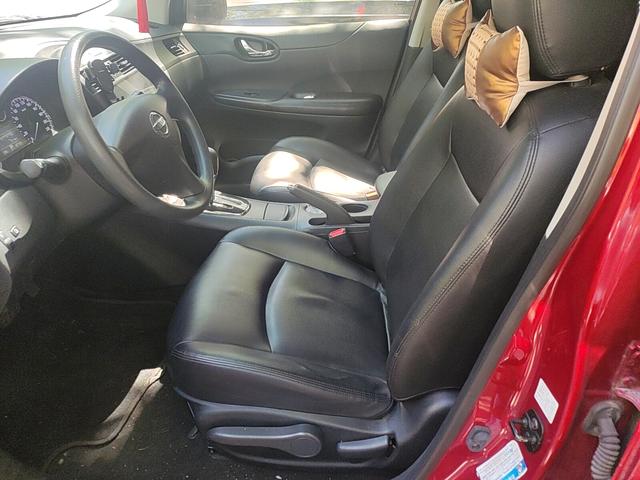 Nissan Tiida 2011 thumb 5