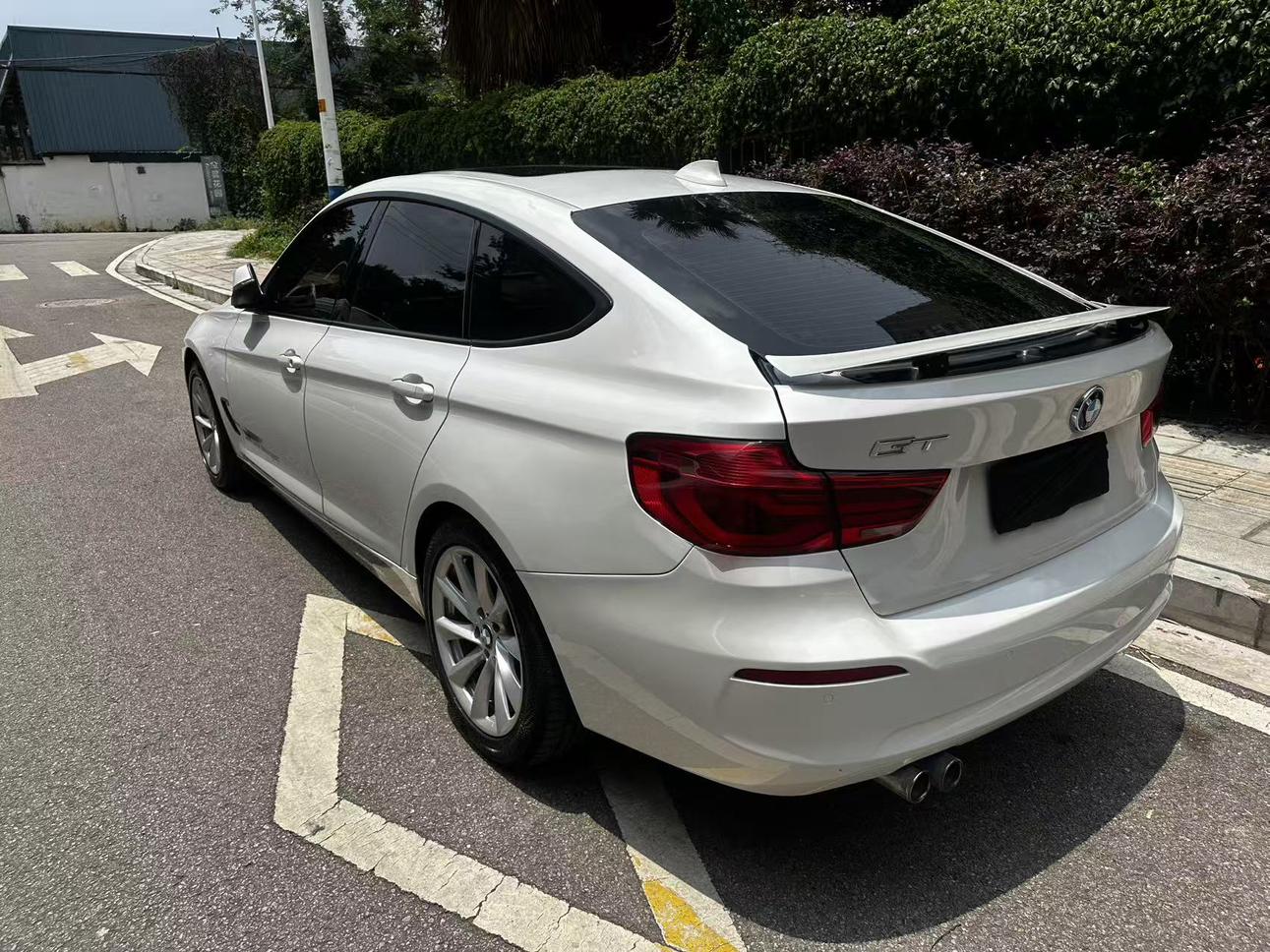 BMW 3 серии 2019 thumb 2