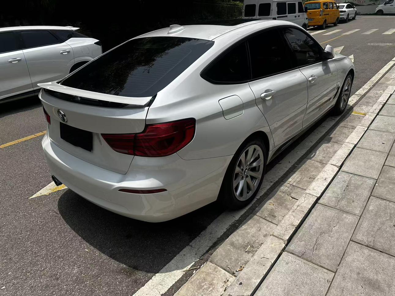 BMW 3 серии 2019 thumb 4