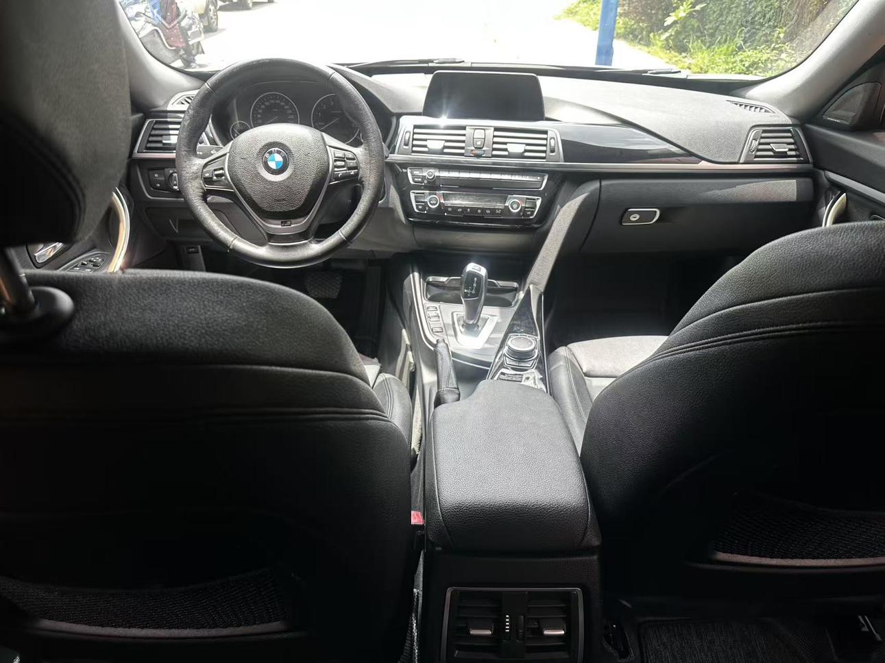 BMW 3 серии 2019 thumb 5