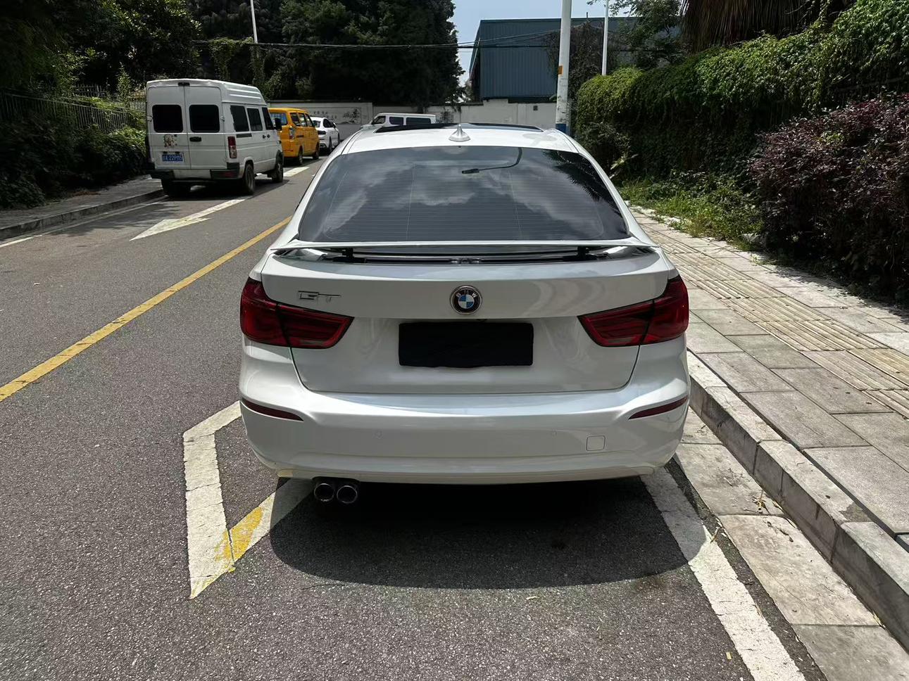 BMW 3 серии 2019 thumb 12