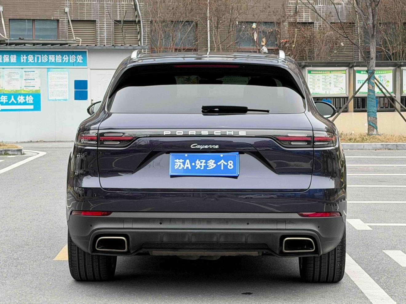 Porsche Cayenne 2018 thumb 3