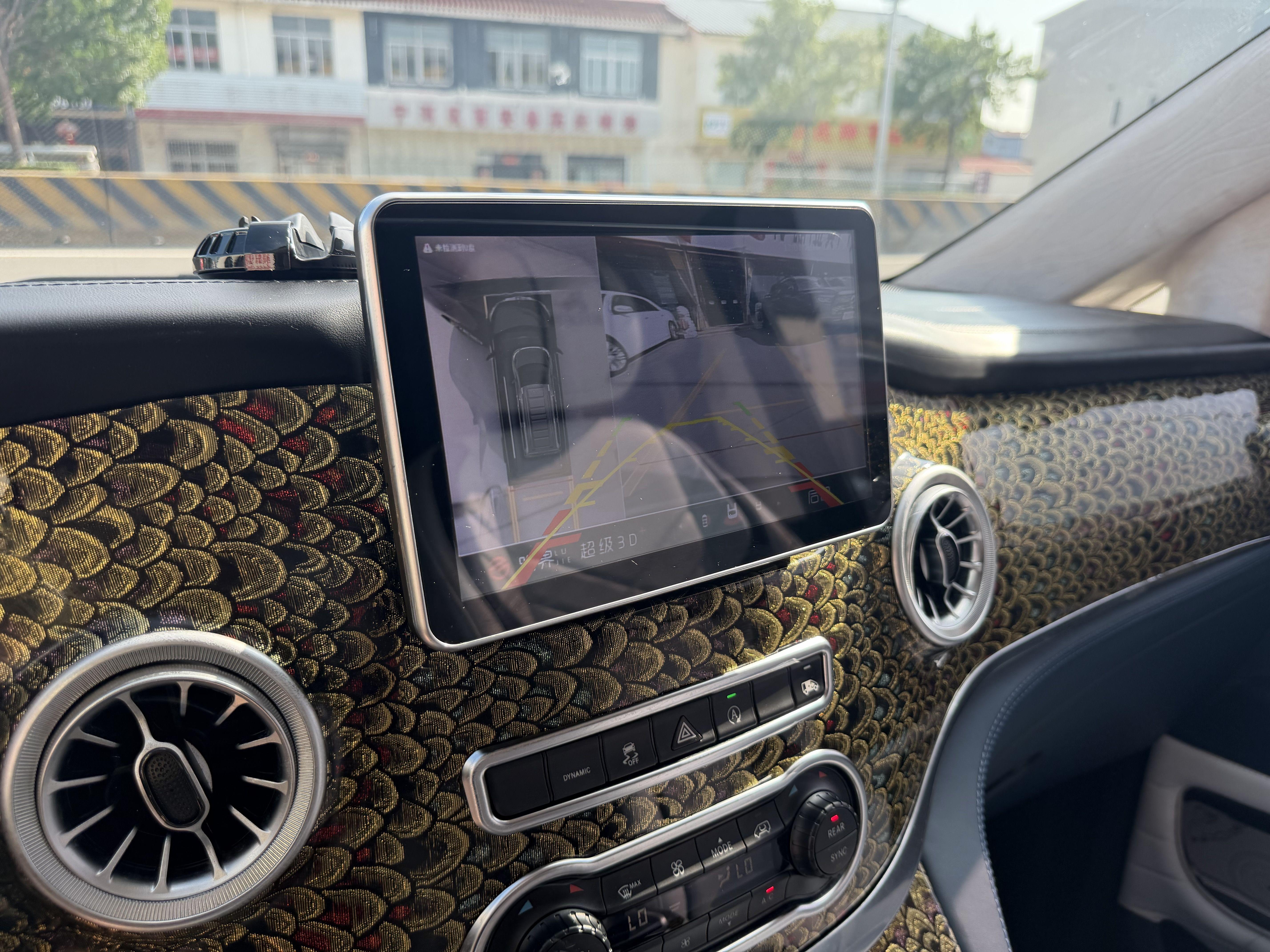Mercedes-Benz Wei Ting 2020 thumb 8