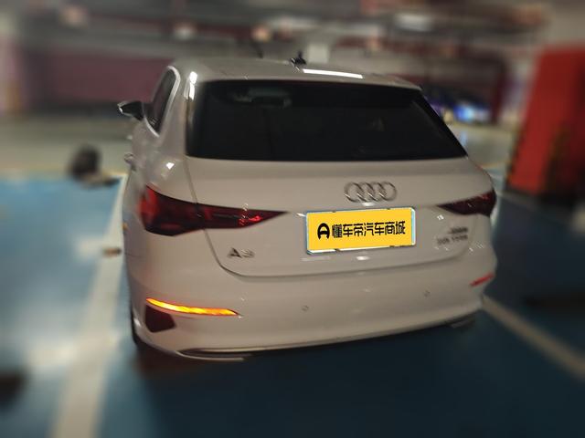 Audi A3 2021 thumb 3