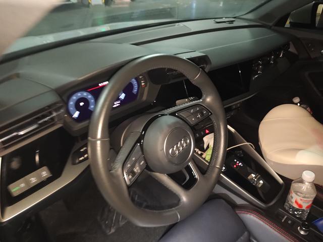 Audi A3 2021 thumb 9