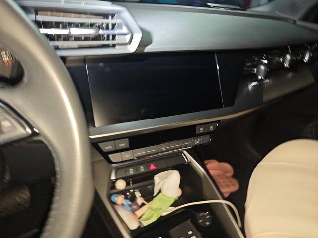 Audi A3 2021 thumb 10