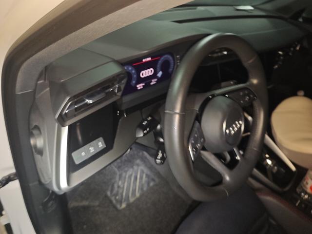 Audi A3 2021 thumb 11