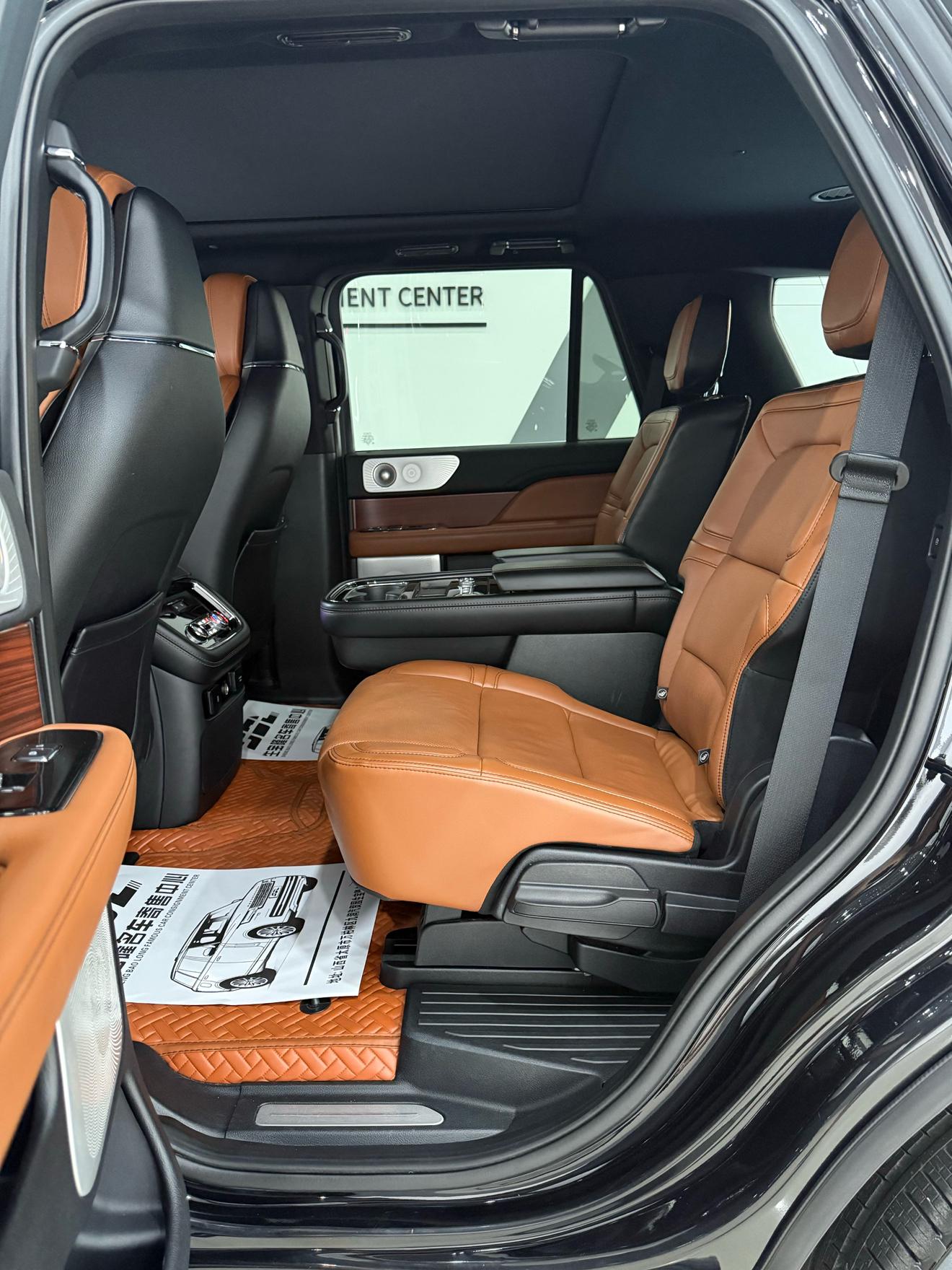 Lincoln Nautilus 2020 thumb 5