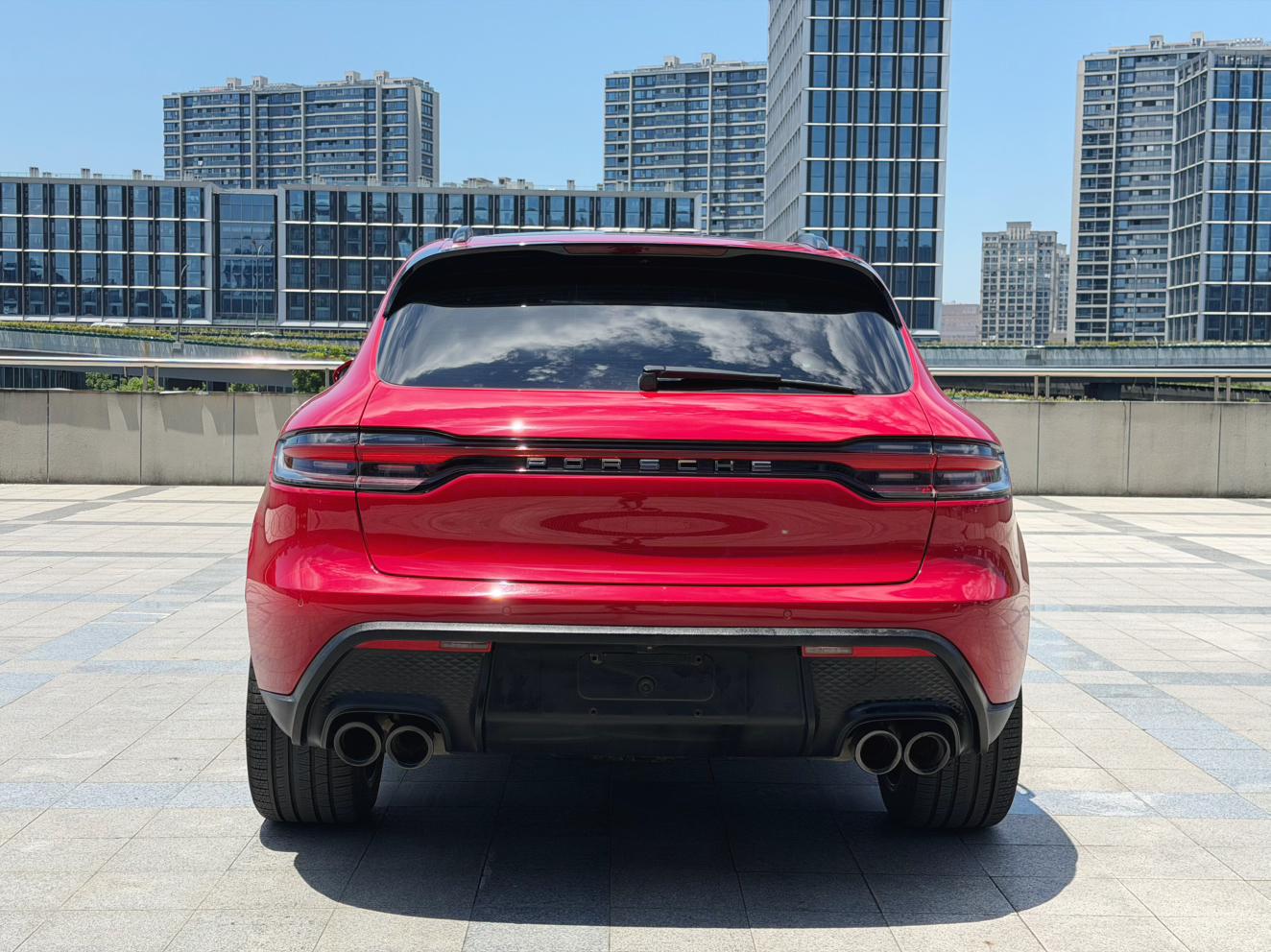 Porsche Macan 2023 thumb 4