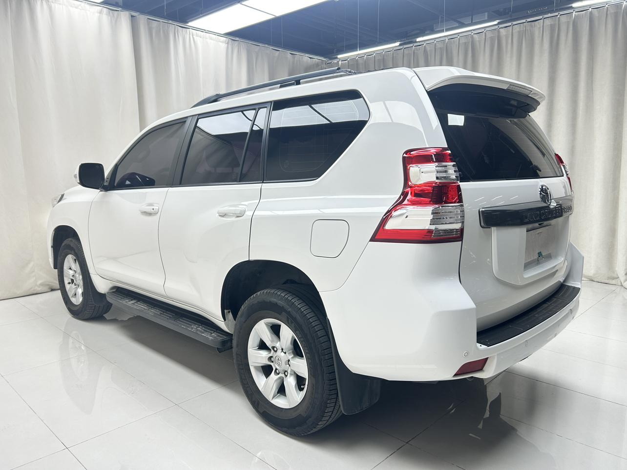 Toyota Land Cruiser Prado 2014 thumb 12