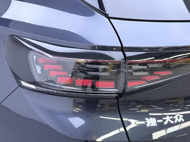 Volkswagen ID.4 2024 thumb 11