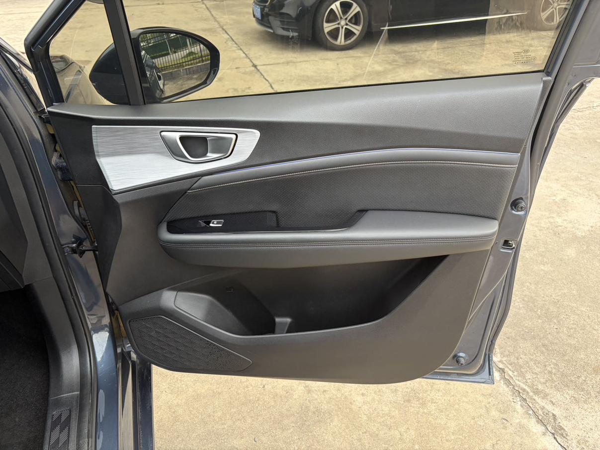Wuling Jiachen 2022 thumb 5