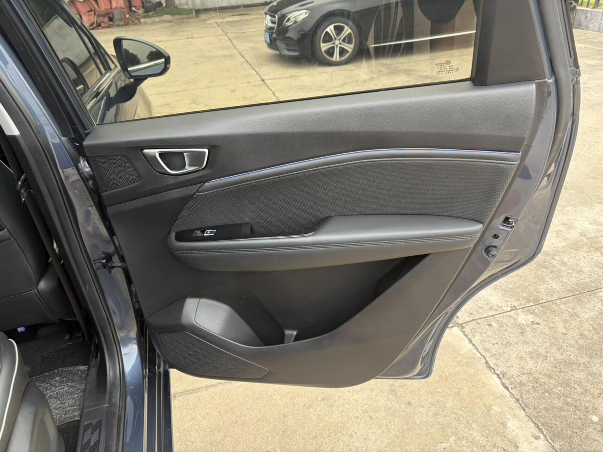 Wuling Jiachen 2022 thumb 9