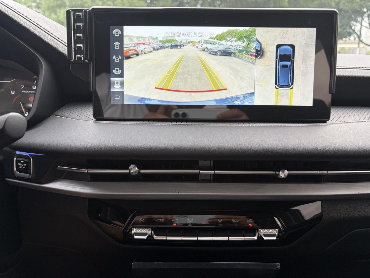 Wuling Jiachen 2022 thumb 12