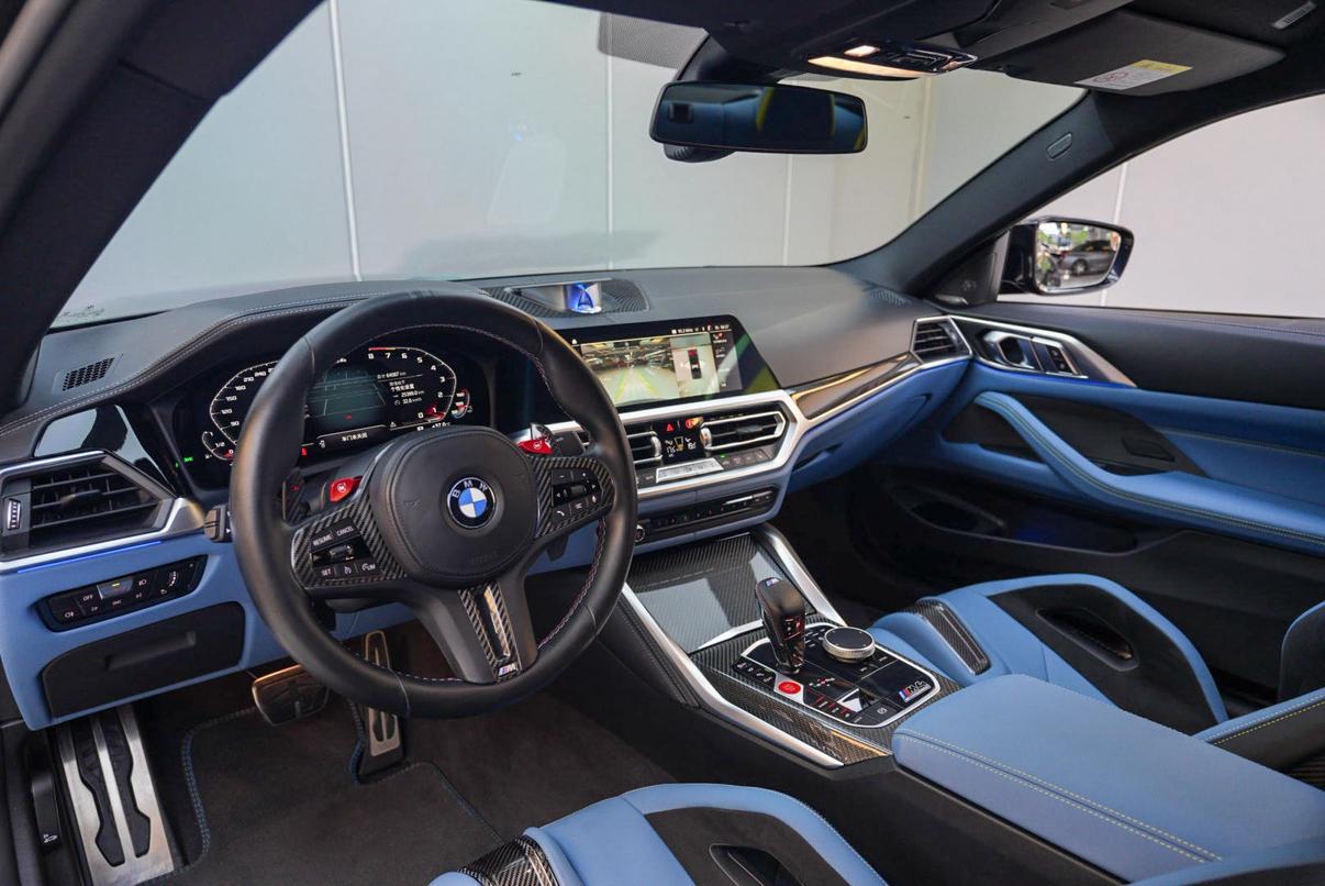 BMW M4 2021 thumb 9