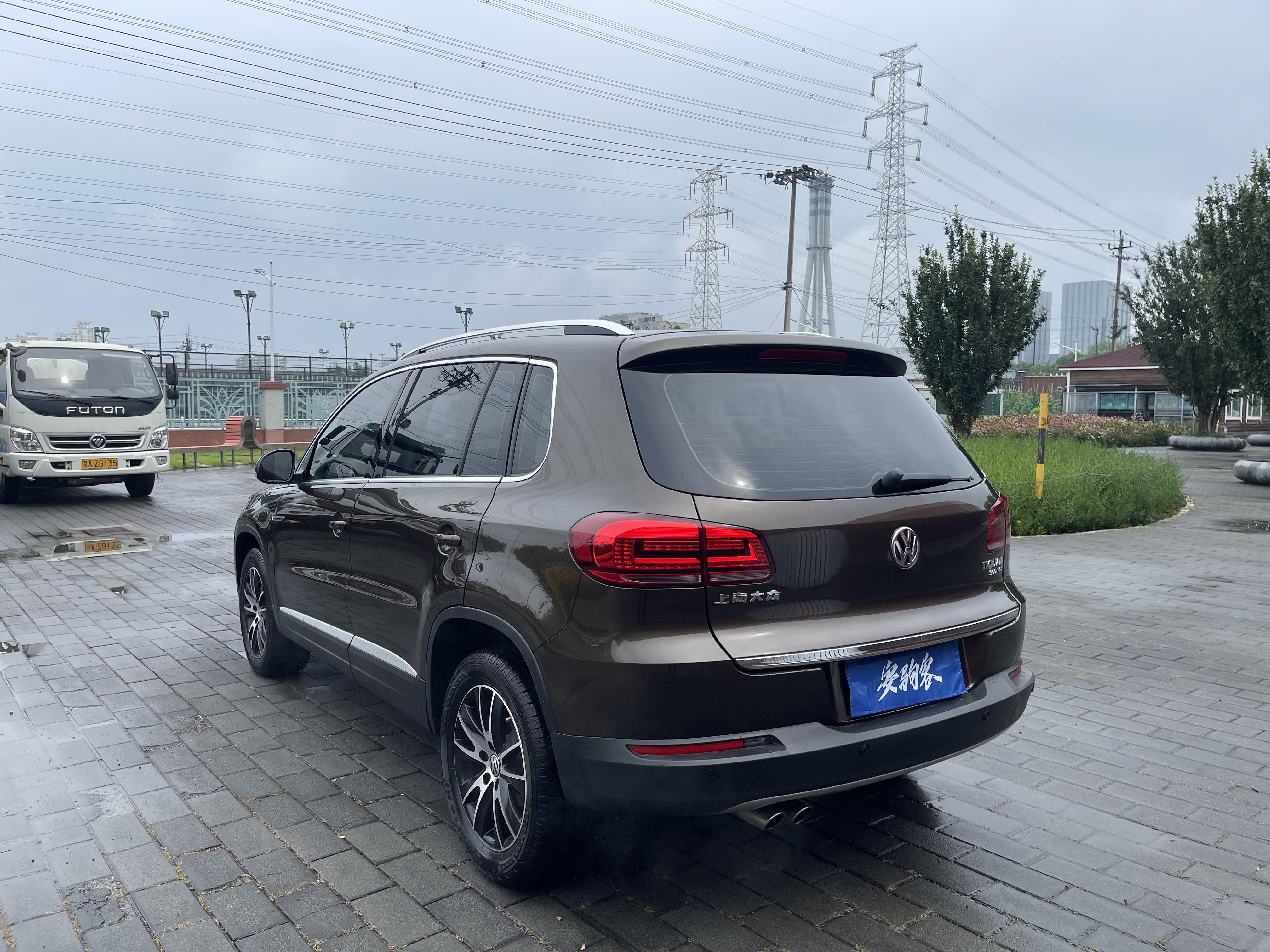 Volkswagen Tiguan 2016 thumb 3