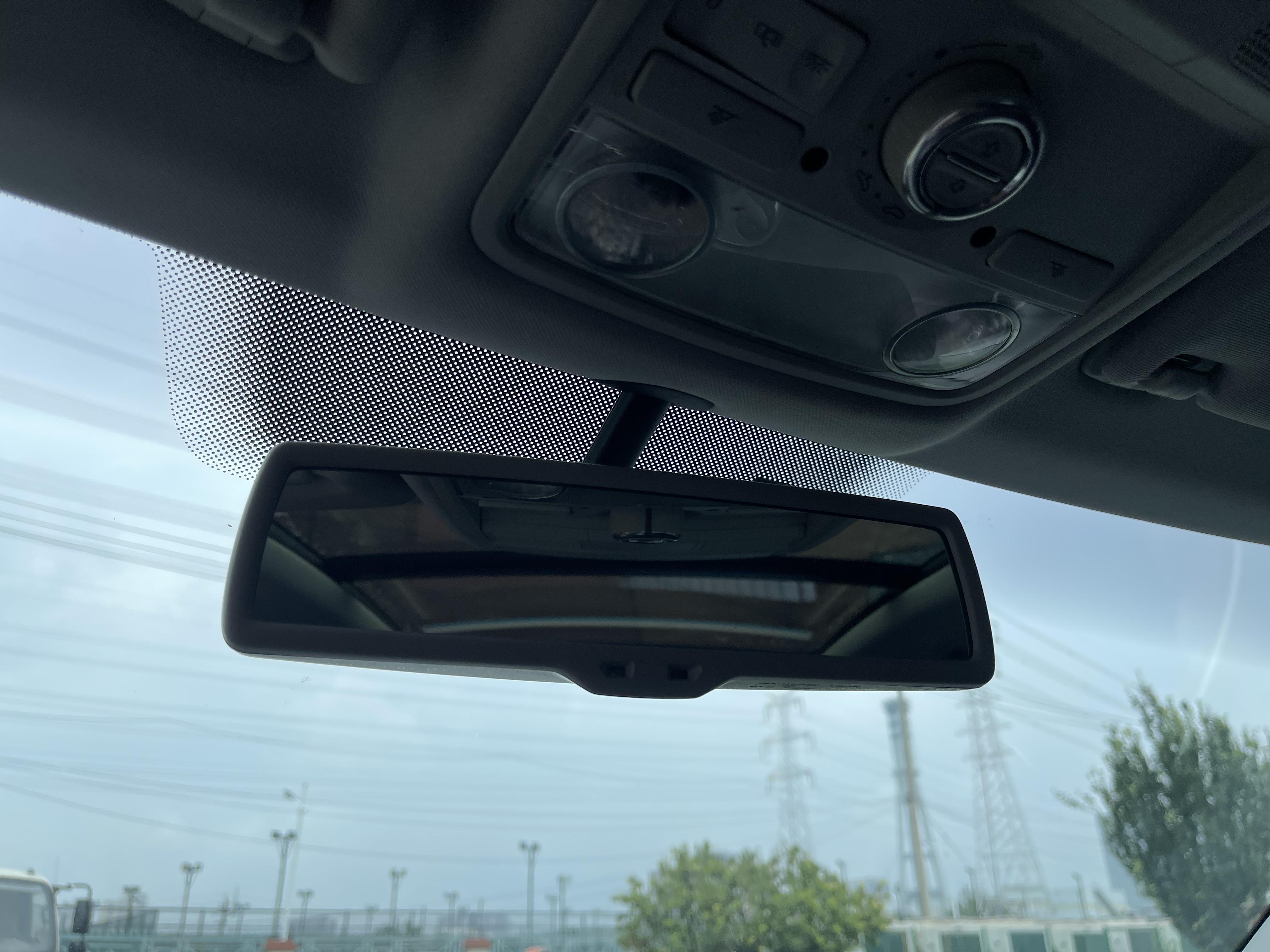 Volkswagen Tiguan 2016 thumb 10