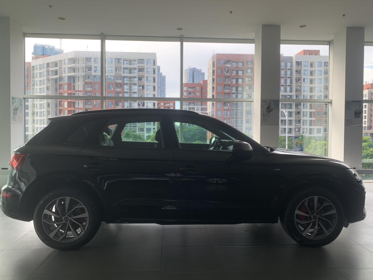 Audi Q5 2025 thumb 3