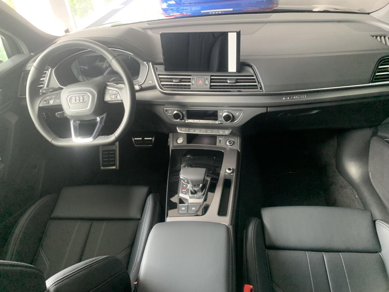 Audi Q5 2025 thumb 7