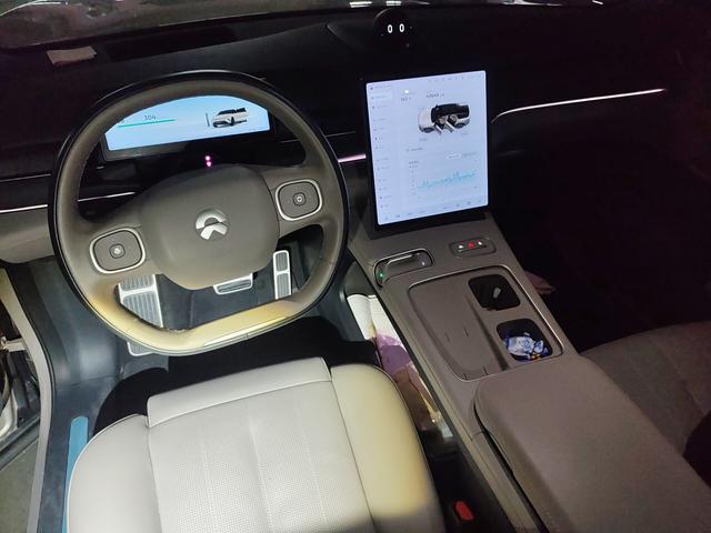 Nio ES8 2023 thumb 8