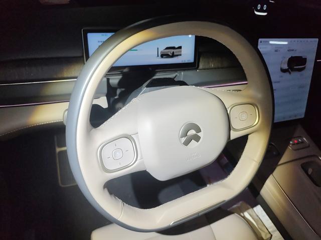 Nio ES8 2023 thumb 9