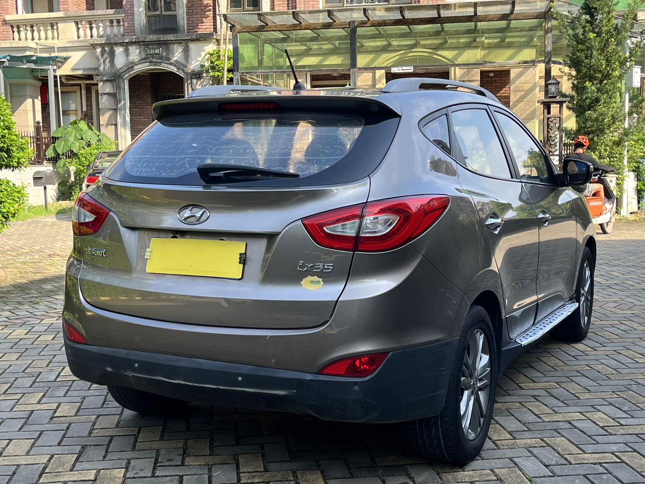Hyundai ix35 2013 thumb 4