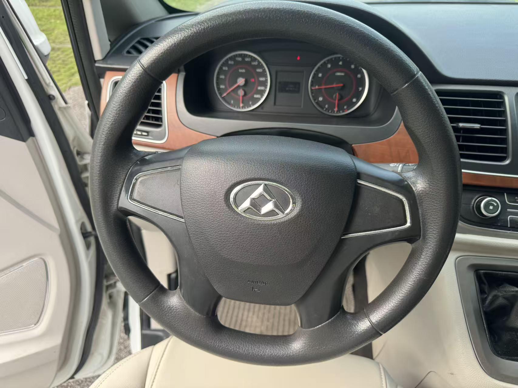 Maxus G10 2014 thumb 12