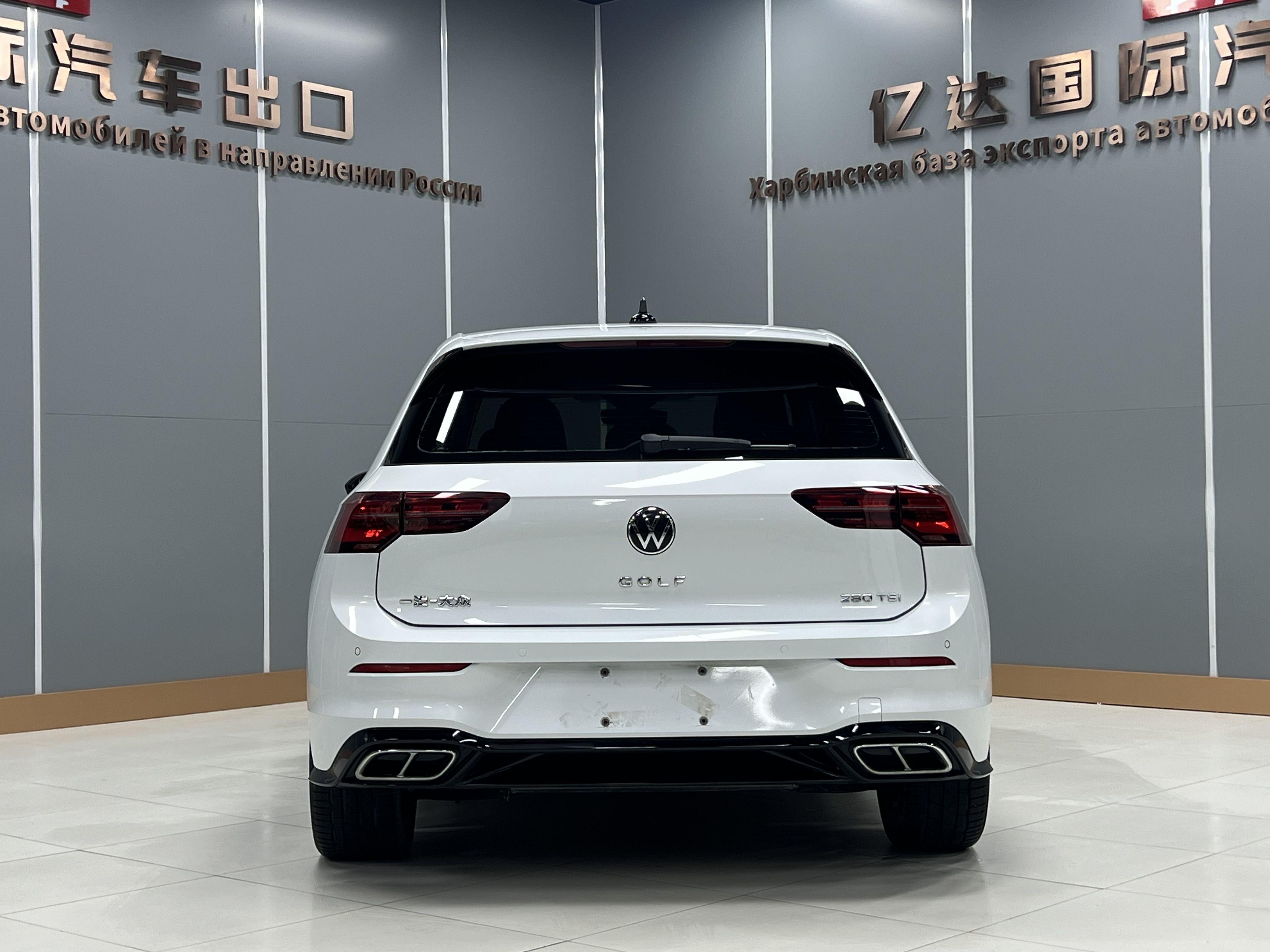 Volkswagen Golf Sportsvan 2021 thumb 3