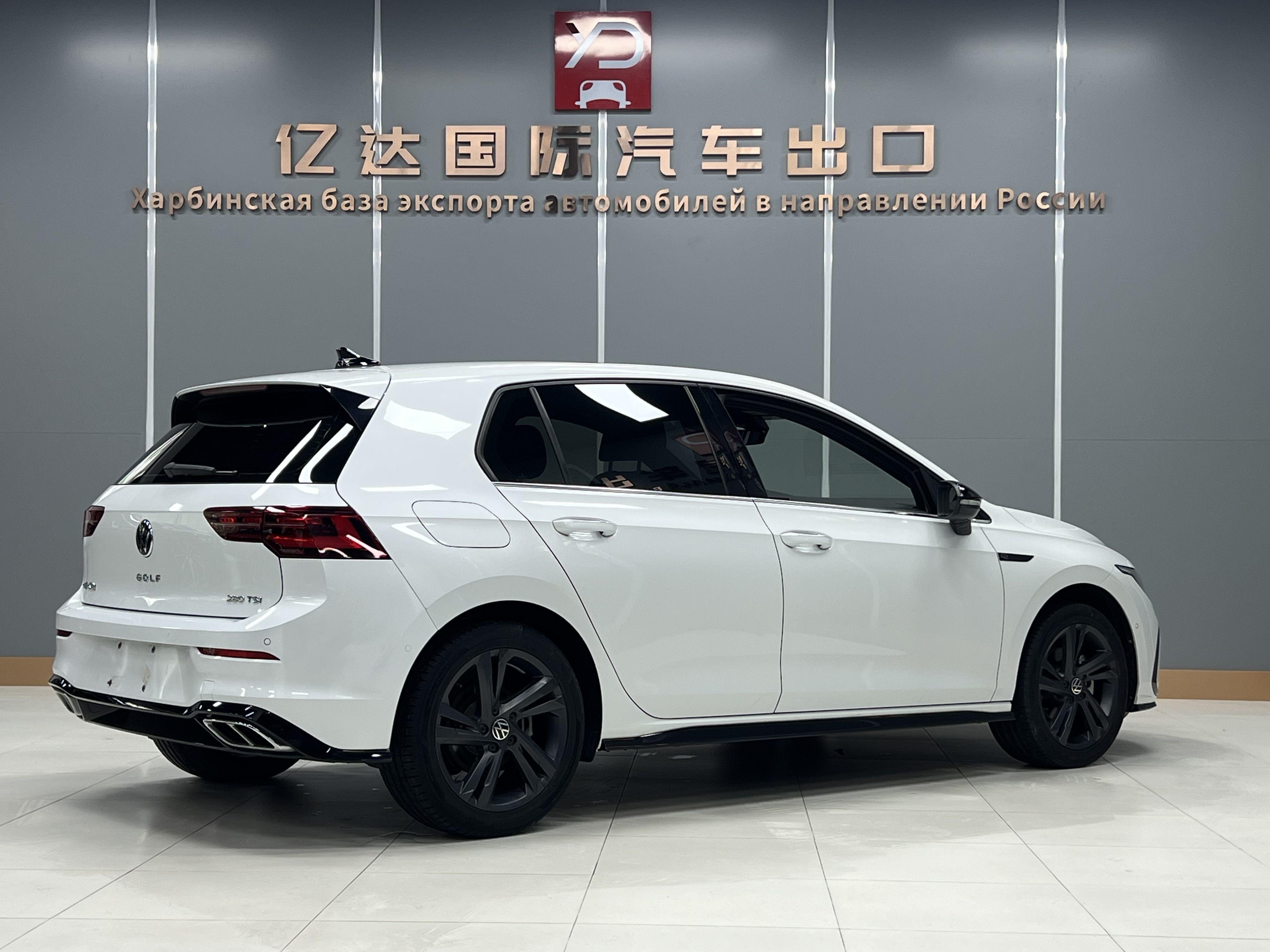 Volkswagen Golf Sportsvan 2021 thumb 4
