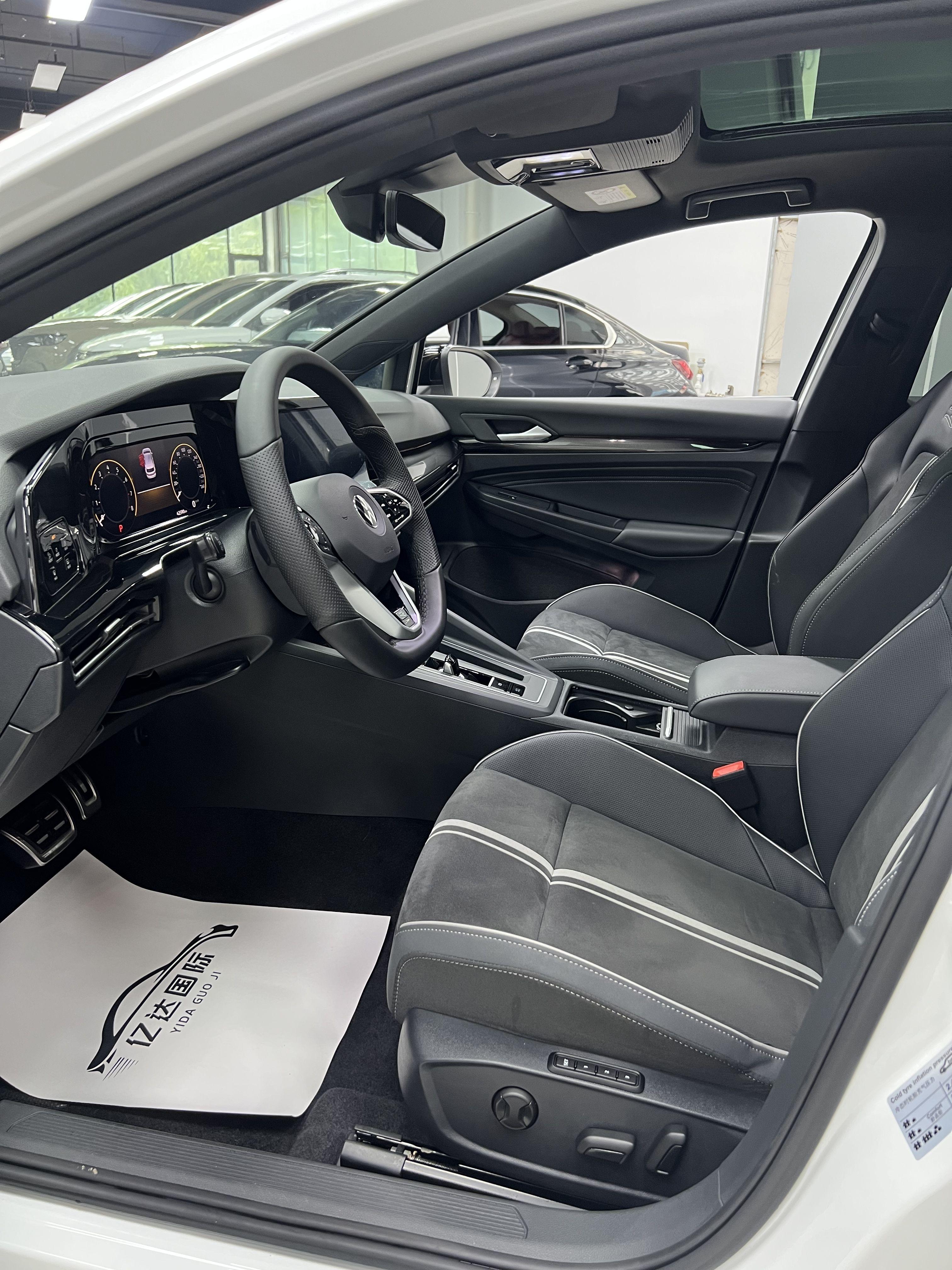 Volkswagen Golf Sportsvan 2021 thumb 5