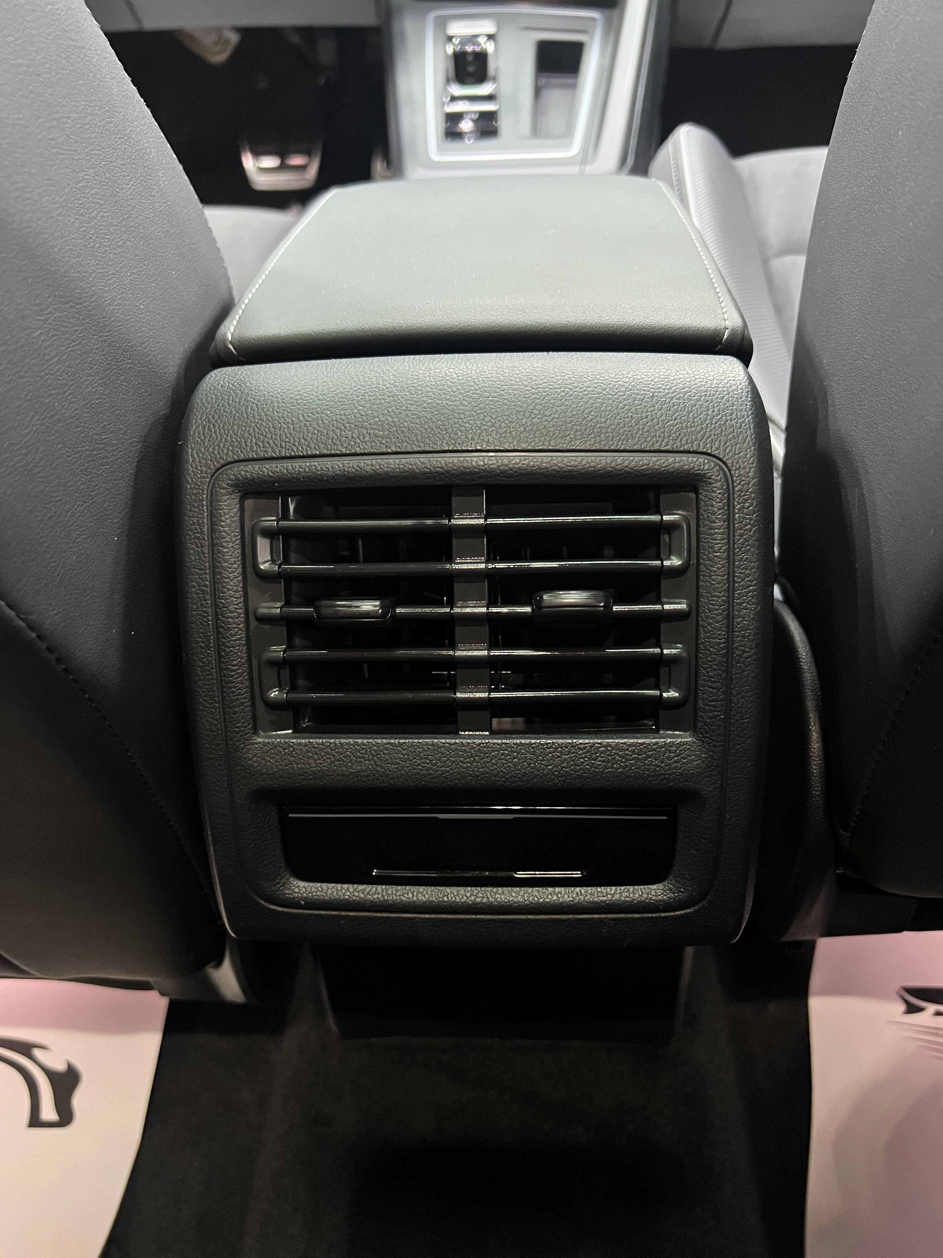 Volkswagen Golf Sportsvan 2021 thumb 8