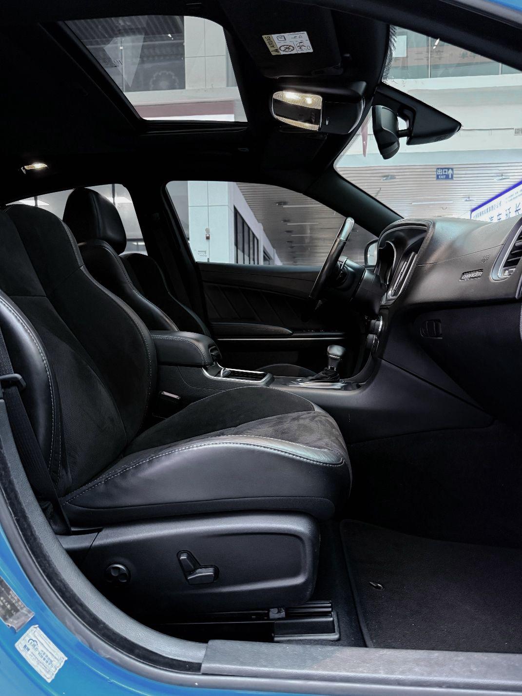Dodge Charger 2020 thumb 6
