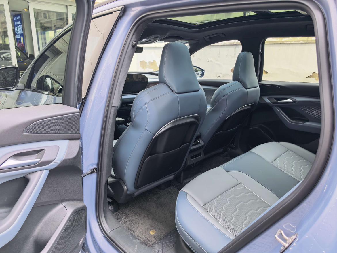 Audi Q6L e-tron 2026 thumb 6