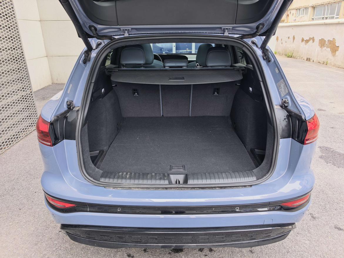 Audi Q6L e-tron 2026 thumb 7