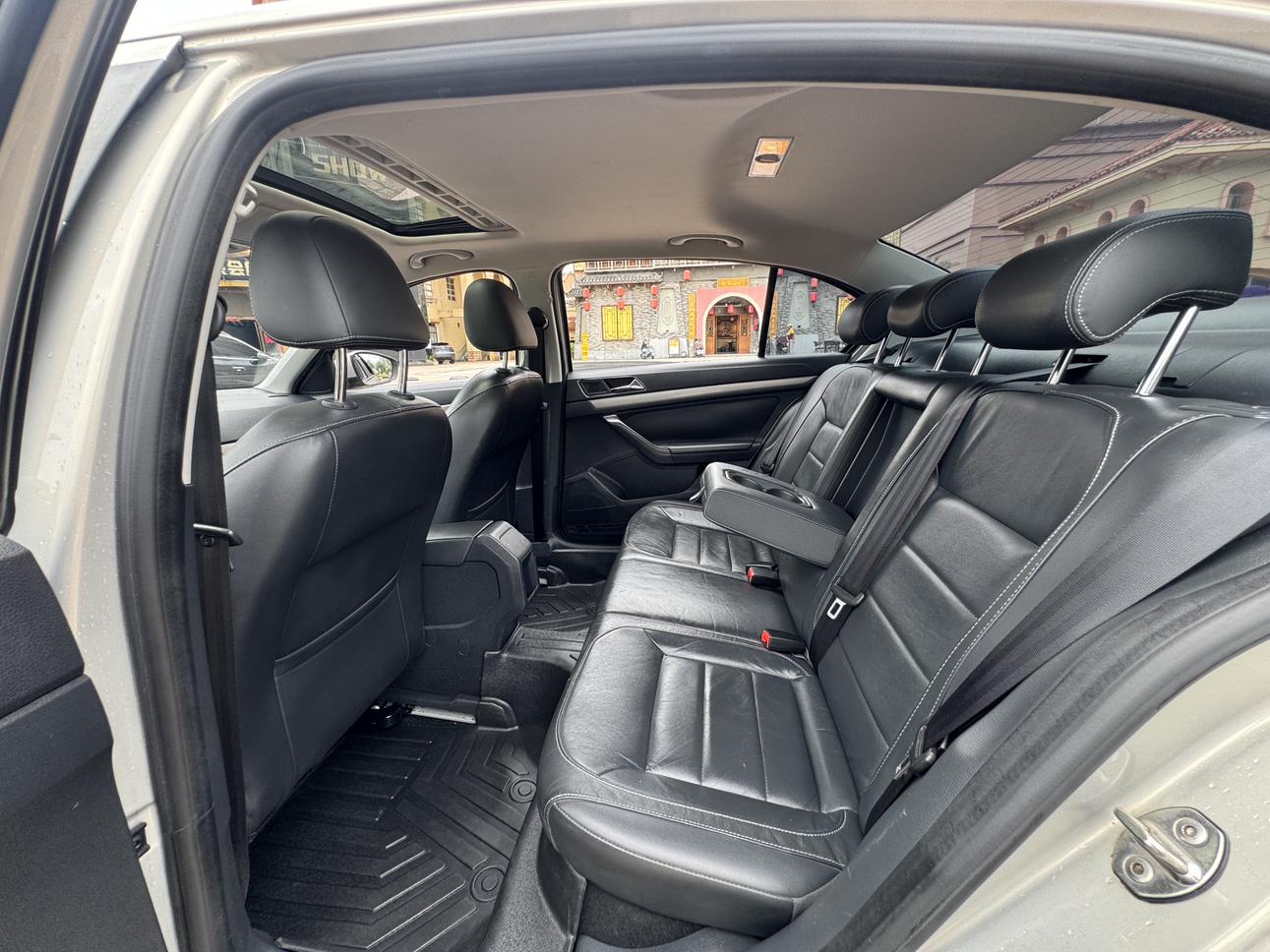 Volkswagen Lavida XR 2015 thumb 8