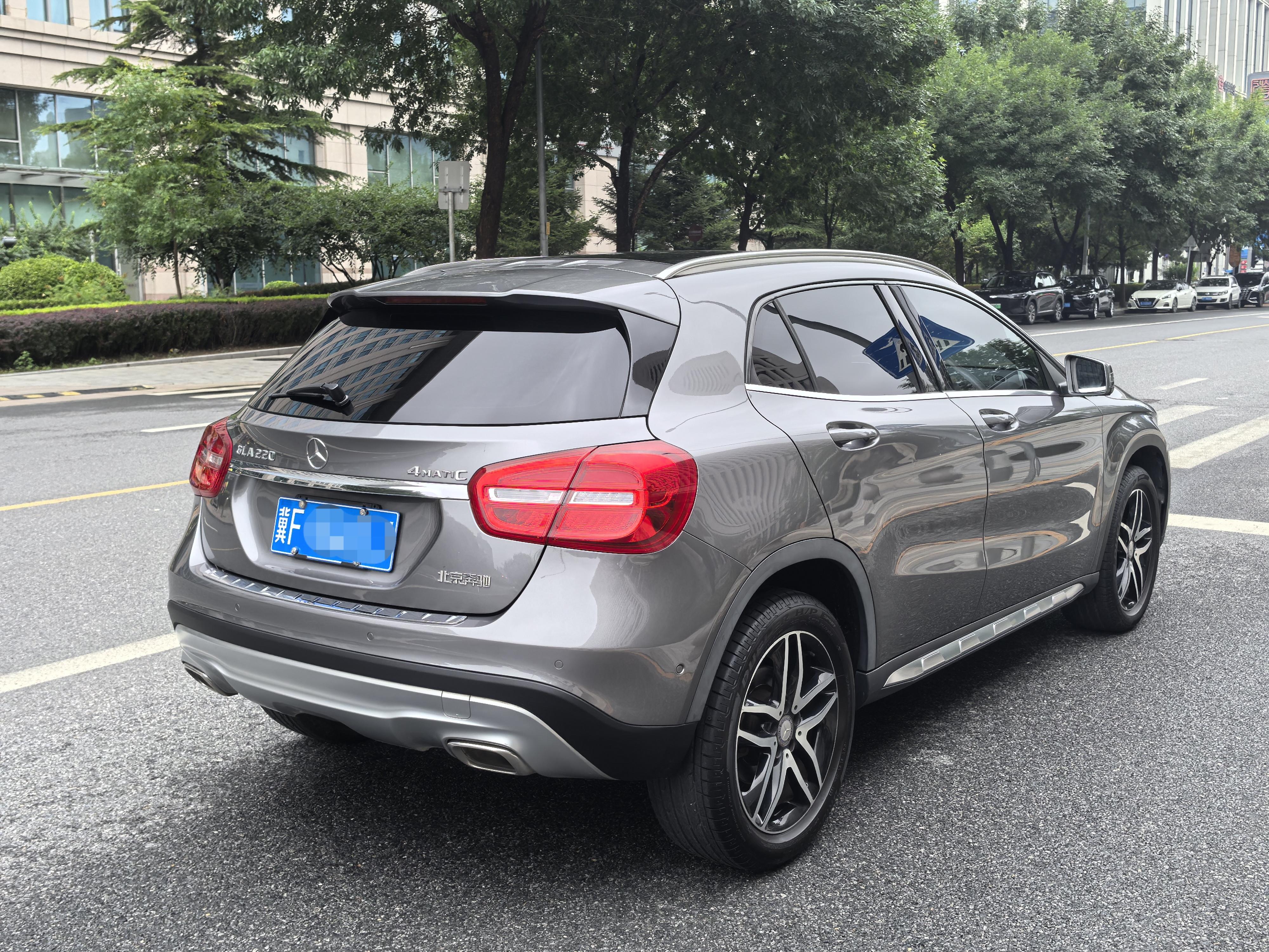 Mercedes-Benz GLA 2015 thumb 5