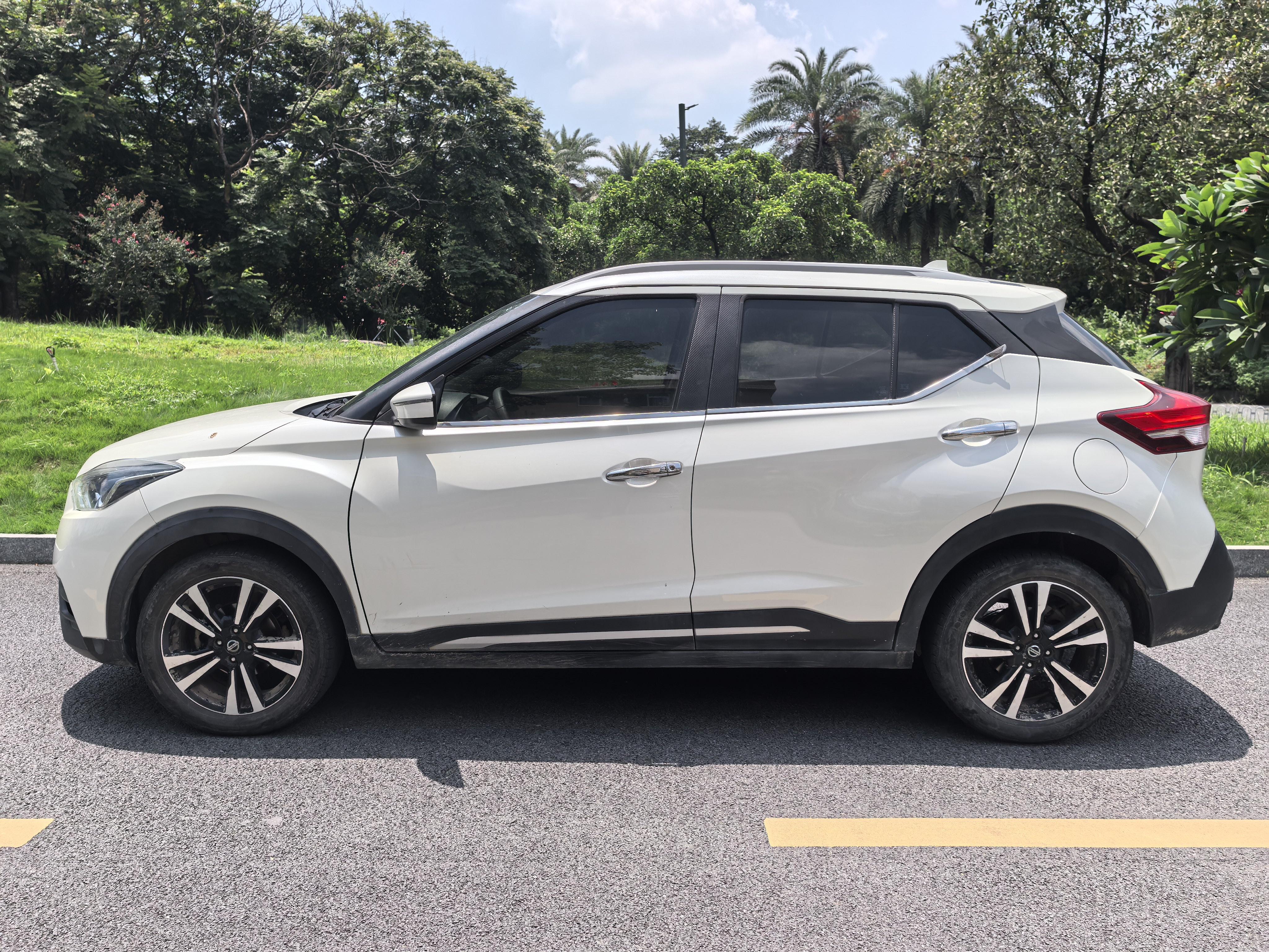 Nissan Kicks 2021 thumb 2