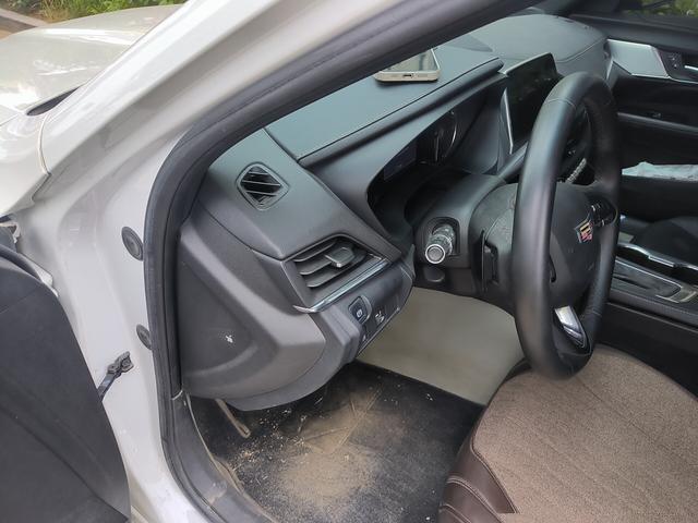 Cadillac CT4 2023 thumb 11