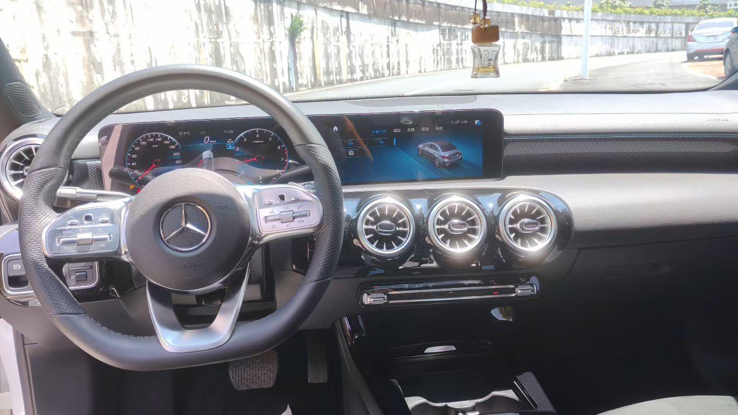 Mercedes-Benz A-Класс 2022 thumb 7