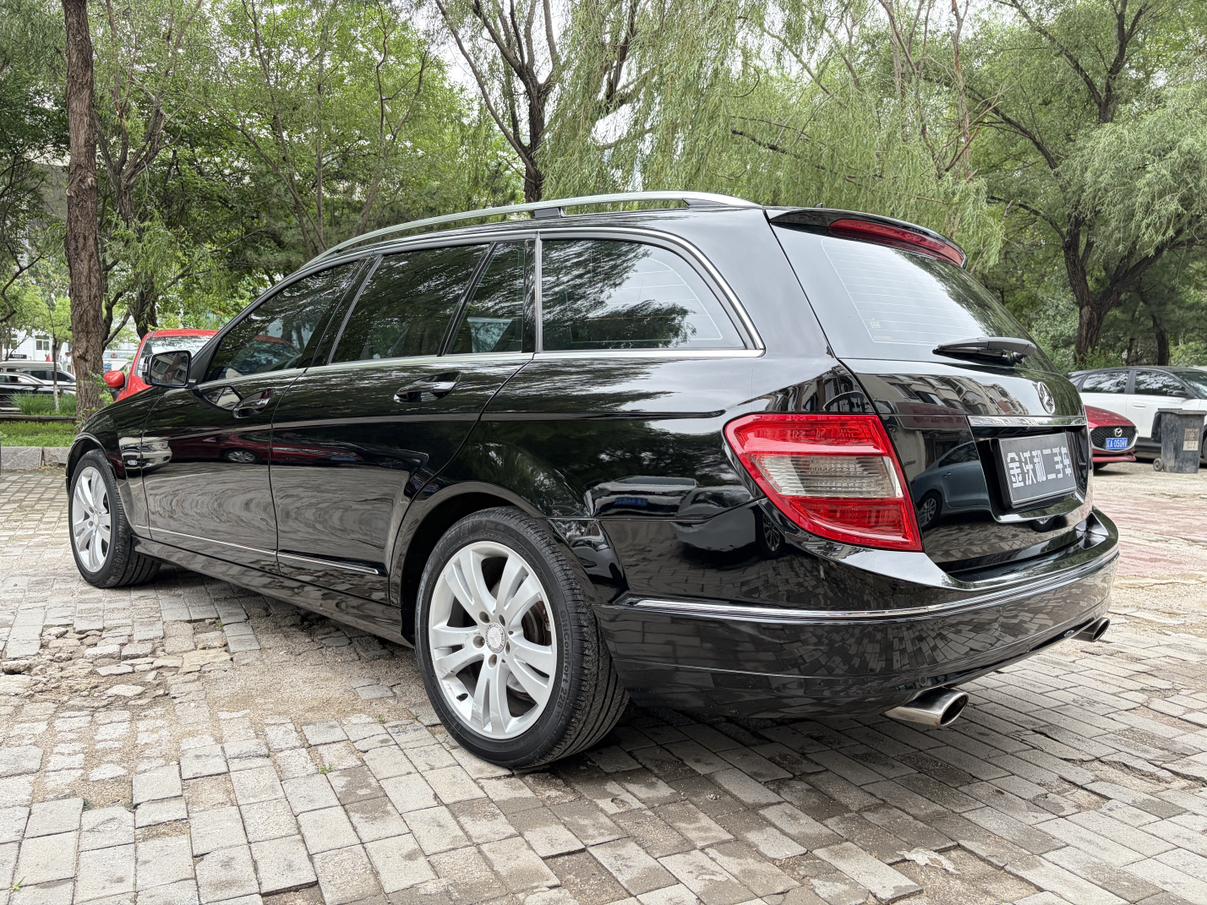 Mercedes-Benz C-Класс 2011 thumb 2