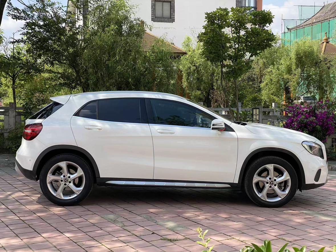 Mercedes-Benz GLA 2018 thumb 5