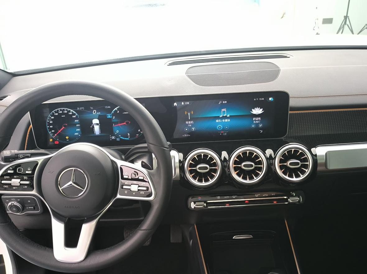 Mercedes-Benz GLB 2020 thumb 4