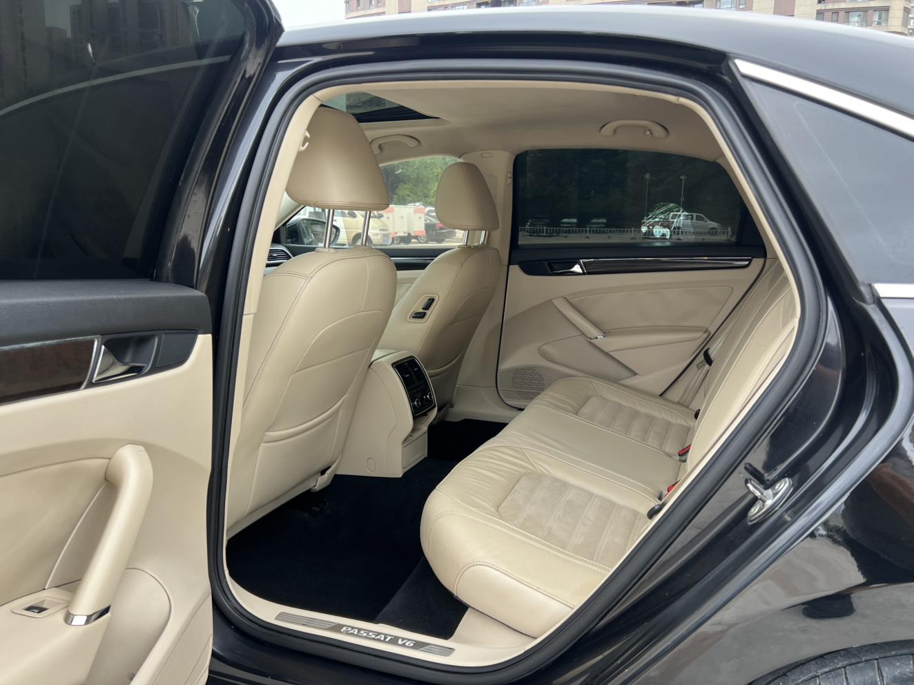 Volkswagen Passat (North America and China) 2013 thumb 7