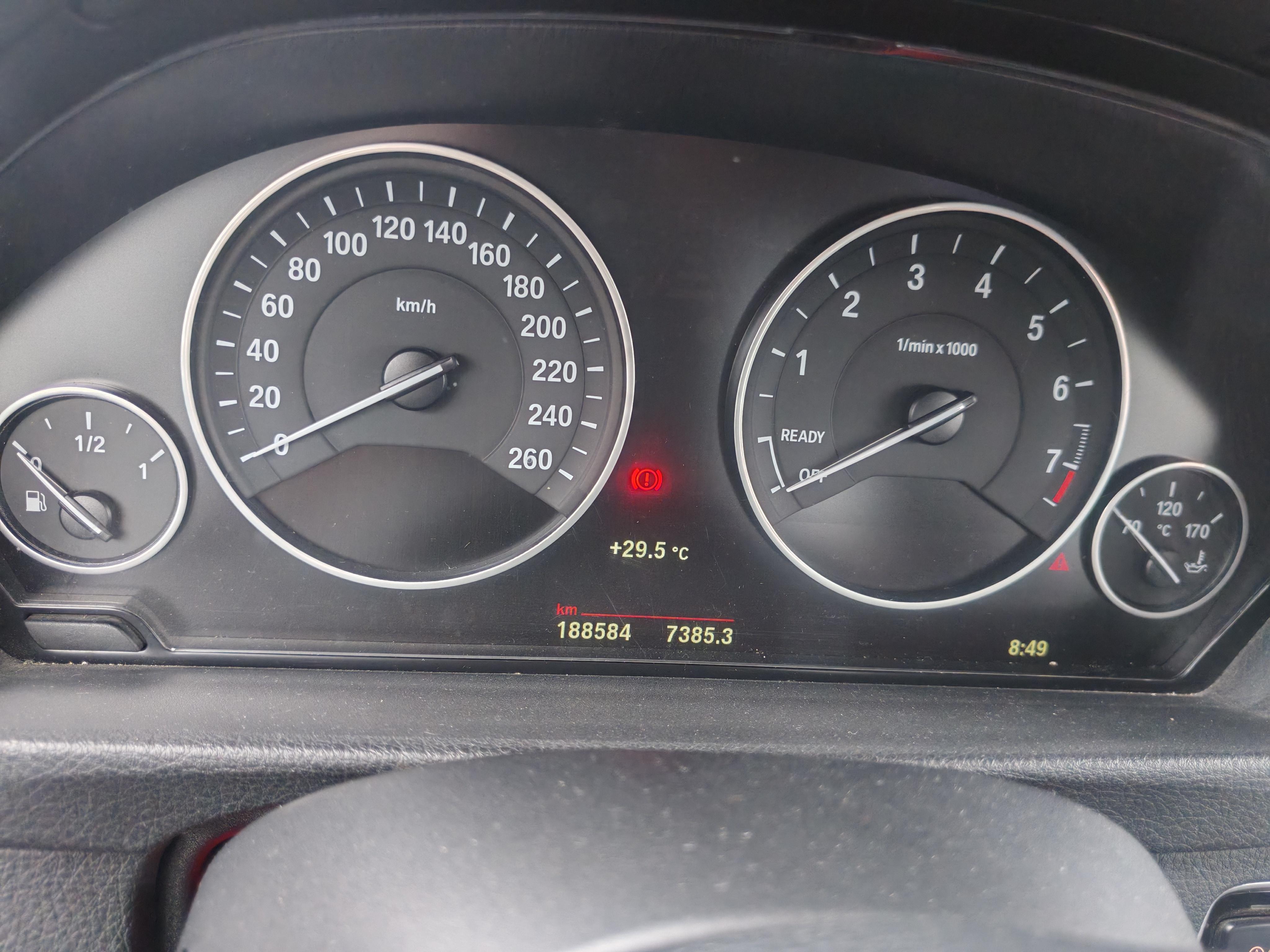 BMW 3 серии 2015 thumb 10