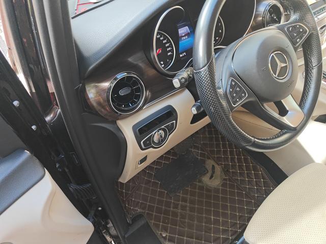 Mercedes-Benz V-Класс 2022 thumb 11