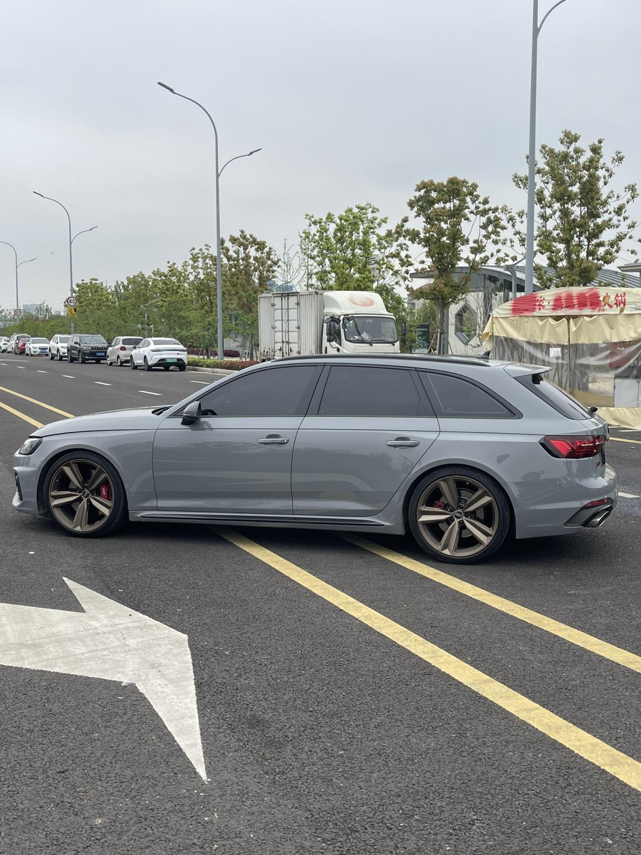 Audi S4 2022 thumb 6