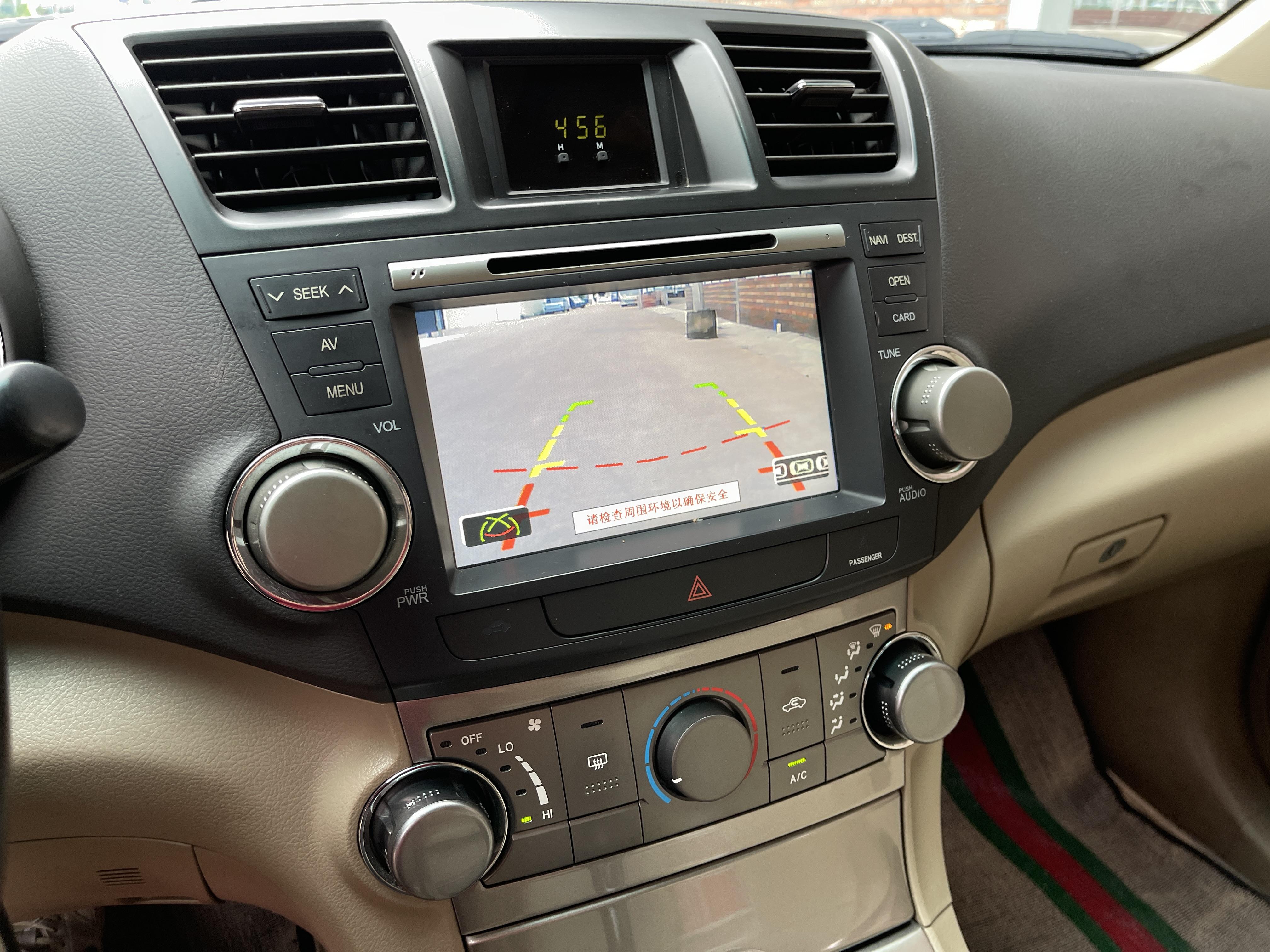 Toyota Highlander 2011 thumb 4