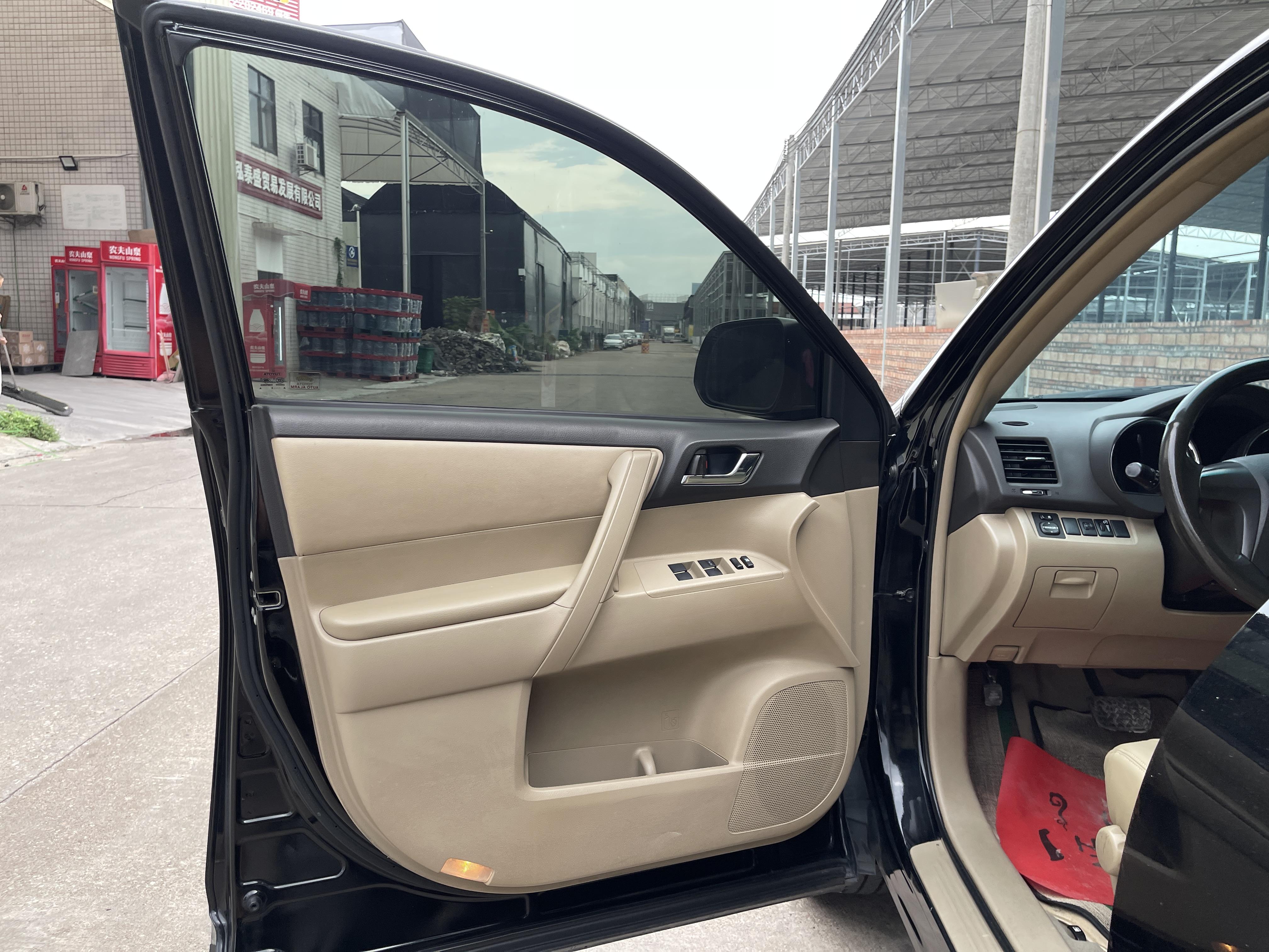 Toyota Highlander 2011 thumb 9